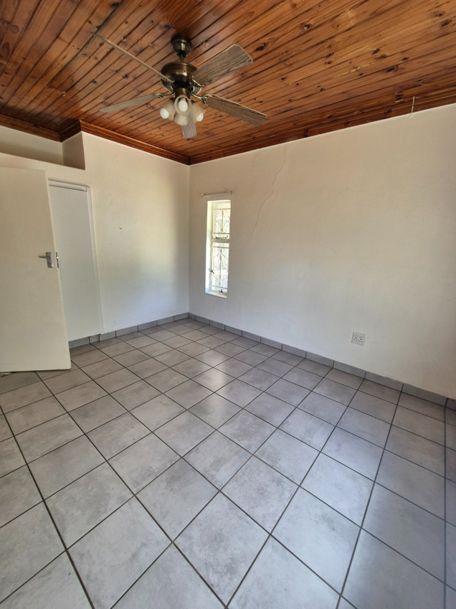 To Let 3 Bedroom Property for Rent in Noordhoek Free State